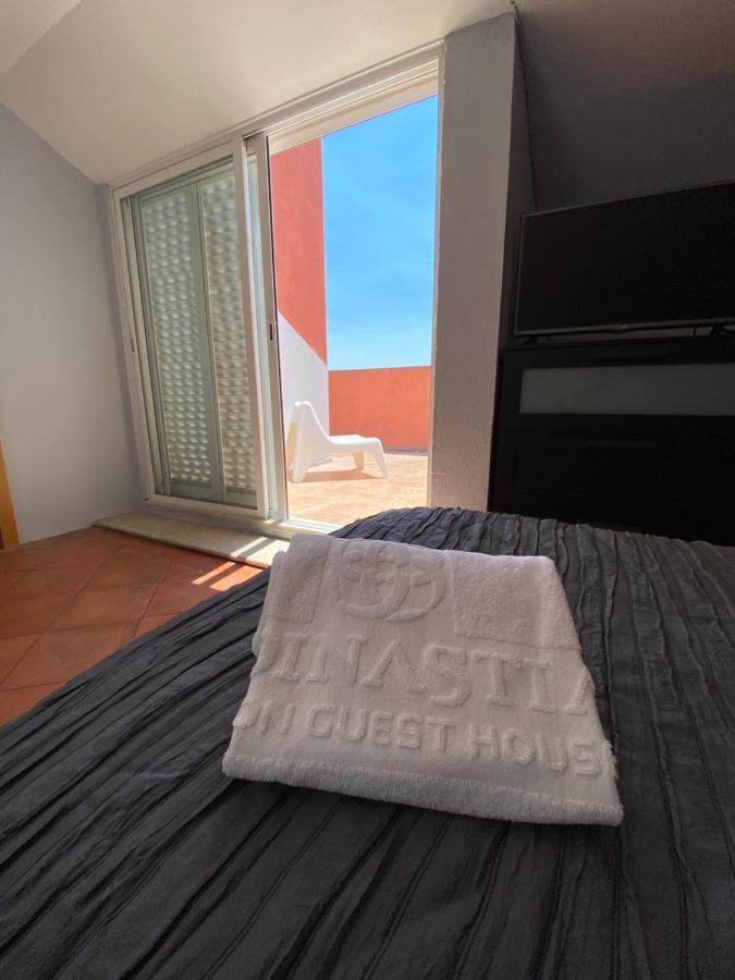 Apartamentos Lux Dinastia Lisbon Exterior photo